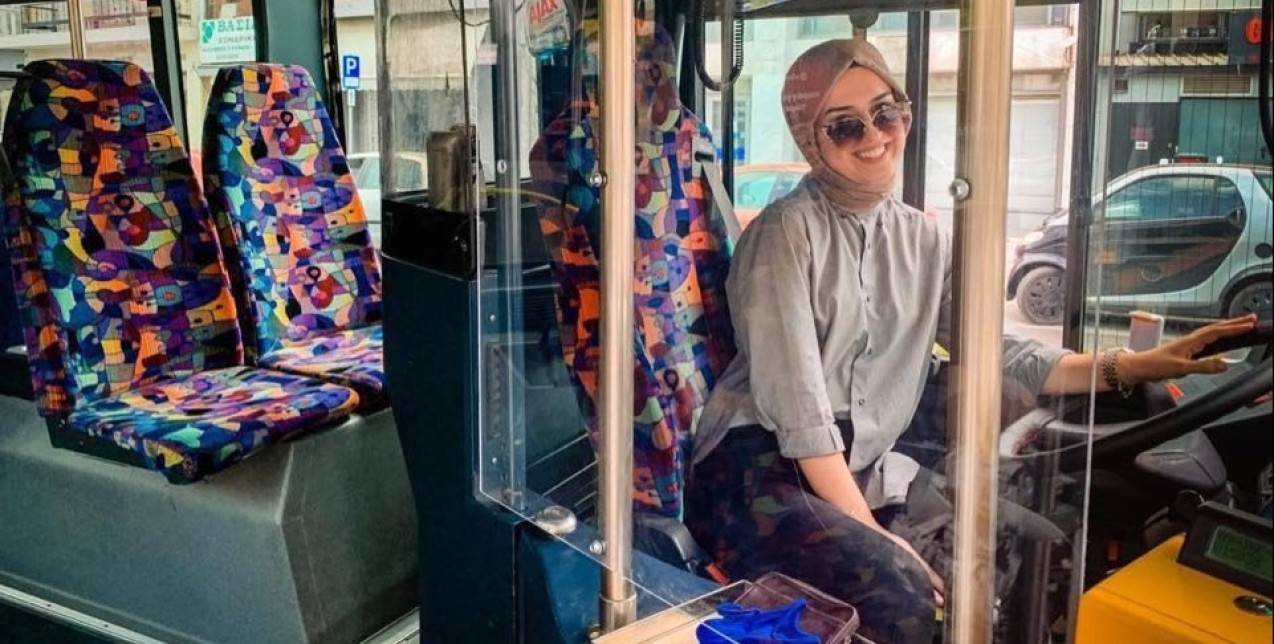 Νεσλιχάν Κιοσέ: Στα 22 της στο τιμόνι του αστικού ΚΤΕΛ Κομοτηνής