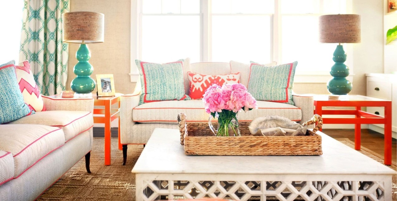 Summer Vibes: Μεταφέρετε το καλοκαίρι στο σπίτι σας υιοθετώντας αυτά τα απλά interior design tips 