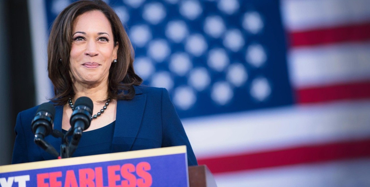 Kamala Harris: Ποια είναι η υποψήφια αντιπρόεδρος του Joe Biden & η πρώτη Αφροαμερικανή γυναίκα που διεκδικεί μια αντίστοιχη θέση﻿