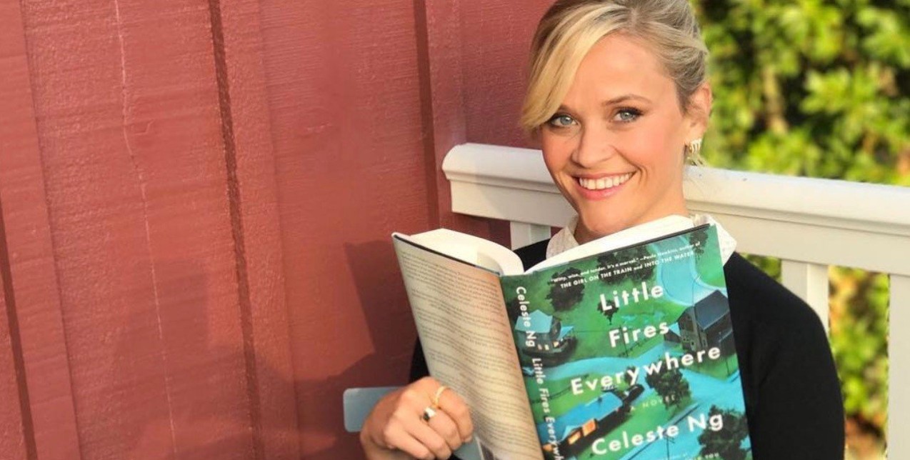 Διαβάζοντας τα βιβλία που προτείνει η Reese Witherspoon