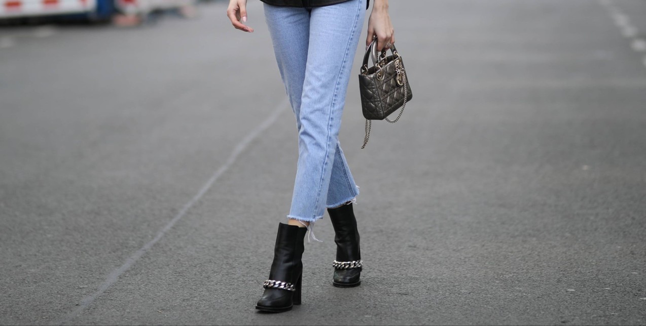 Jeans & Boots: Αυτοί είναι οι πιο hot συνδυασμοί για τη φετινή σεζόν  