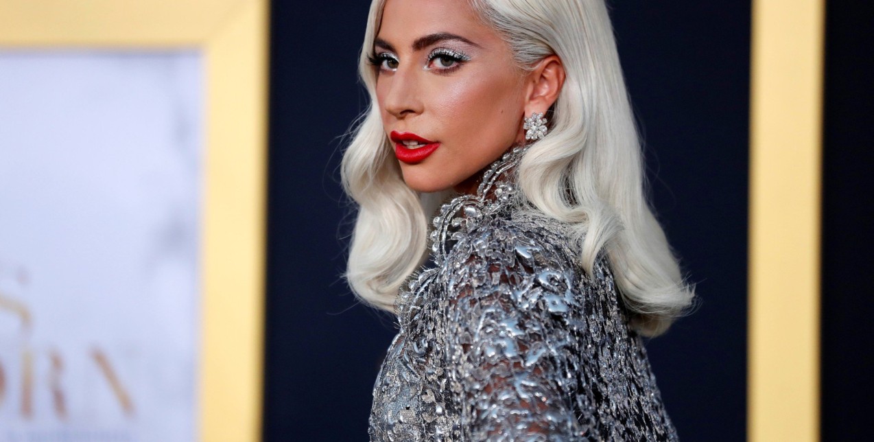 Lady Gaga: Κυκλοφορεί το πρώτο της βιβλίο και μιλάει για τη «μάχη» της με τις ψυχικές διαταραχές 