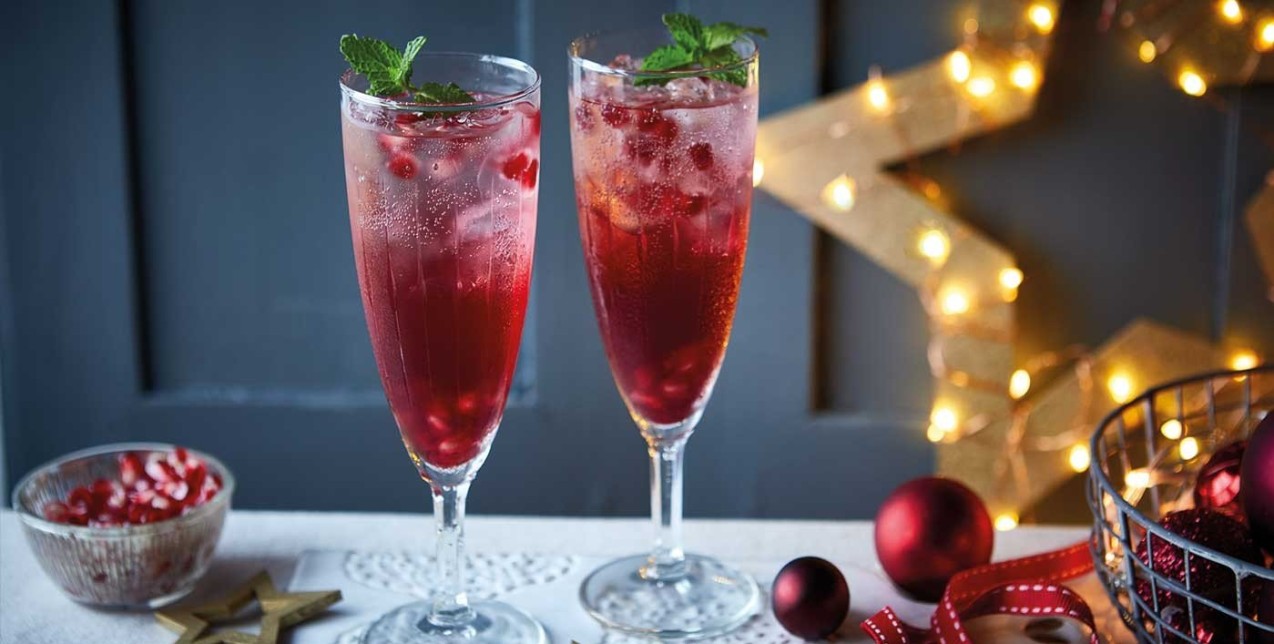 Christmas night at home: Τα πιο απολαυστικά cocktails για να υποδεχθείτε τα Χριστούγεννα