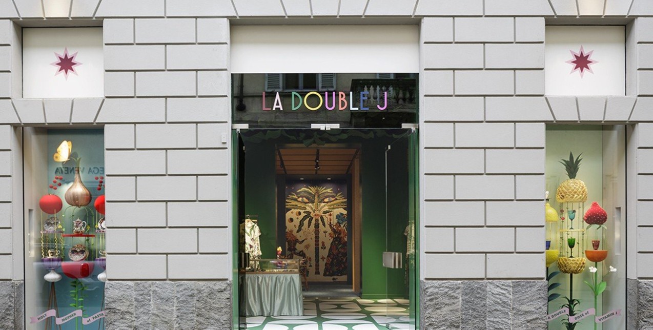 La DoubleJ: To νέο flagship store του οίκου στο Μιλάνο είναι μια ωδή στην αισιοδοξία που φέρνει η νέα εποχή