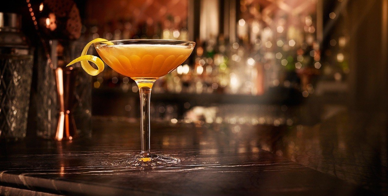 Cheers: Που θα απολαύσετε τα πιο ωραία cocktails στην πόλη 