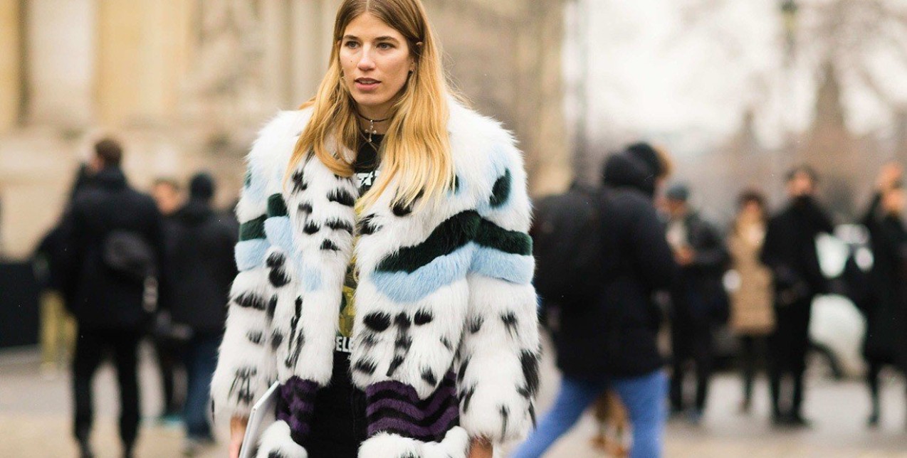 Fur affair: Η γούνα είναι το hot πανωφόρι του φετινού χειμώνα