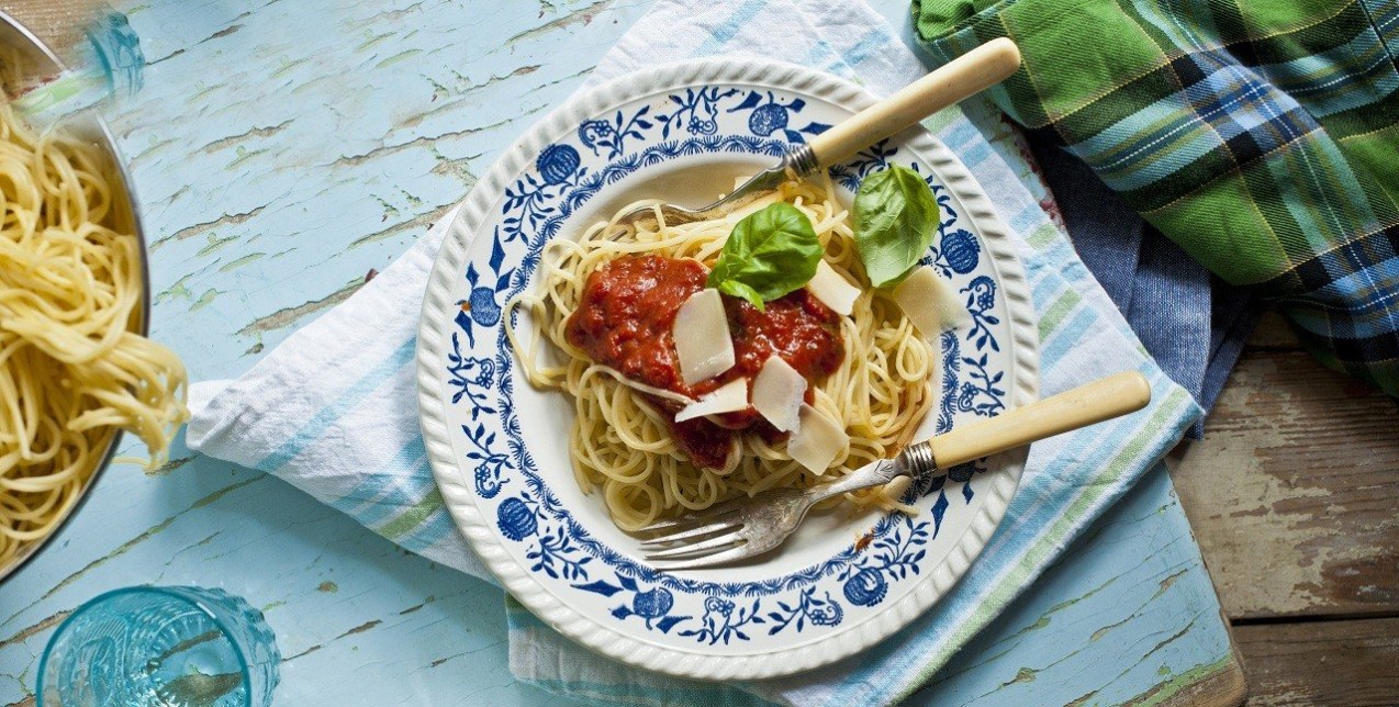 Pasta lovers: 4 εύκολες μακαρονάδες για τα πιο summery γεύματα 