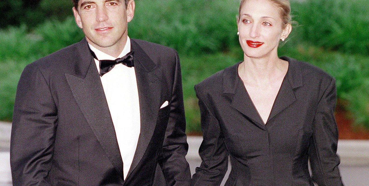 John F. Kennedy Jr. & Carolyn Bessette: H ζωή και το τέλος του golden couple του Hollywood γίνεται σειρά 