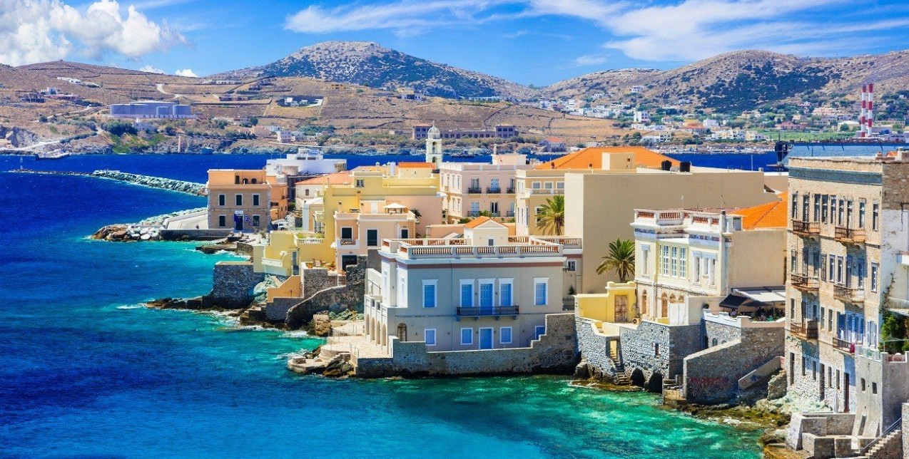 Late Vacation: 5 πανέμορφα νησιά της Ελλάδας για αξέχαστες διακοπές τον Σεπτέμβρη