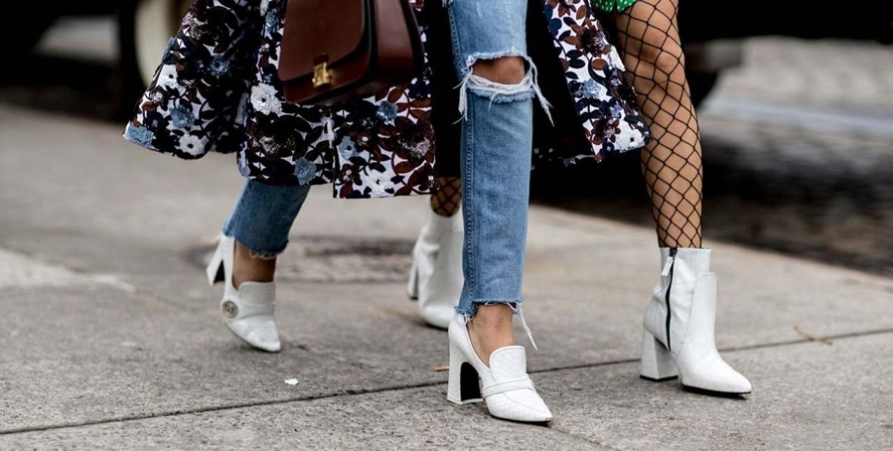 Jeans & Shoes: Πώς συνδυάζονται τα παπούτσια της fall season με τα τζιν