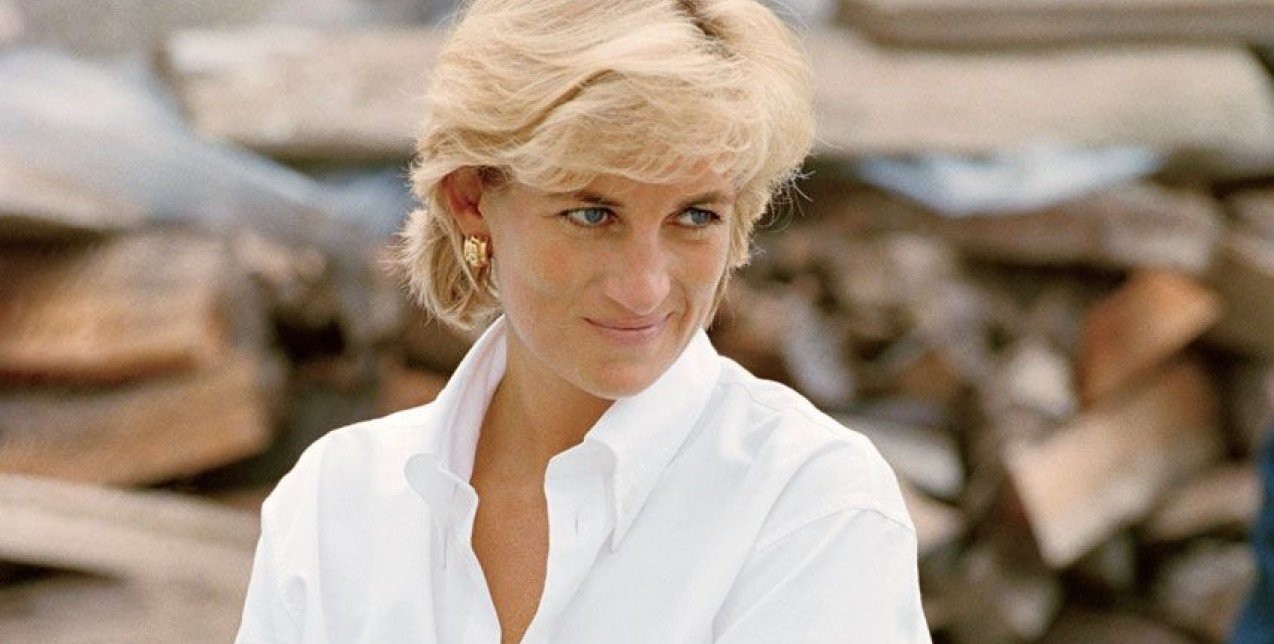 Με αφορμή τη νέα ταινία για τη Diana ανατρέχουμε στα πιο iconic looks της 