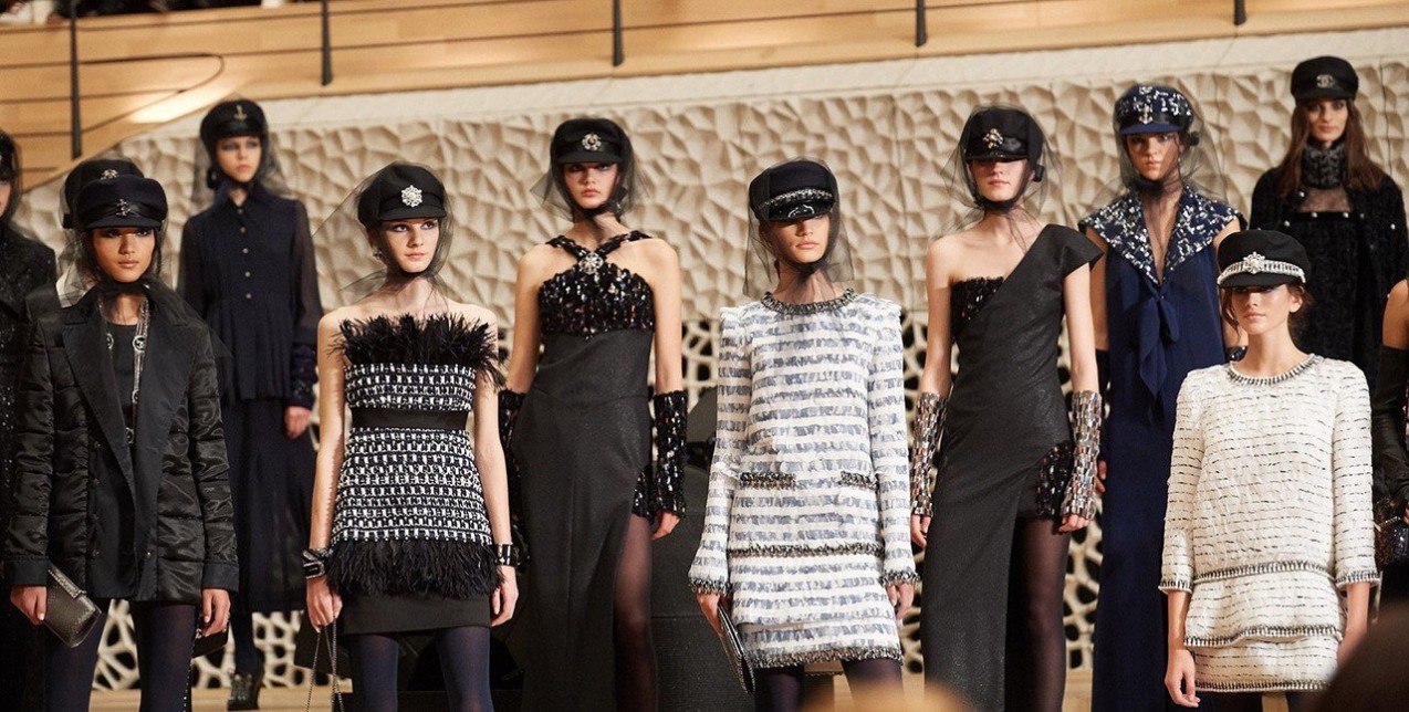 Το Παρίσι συναντά το Αμβούργο στη νέα συλλογή του οίκου Chanel 