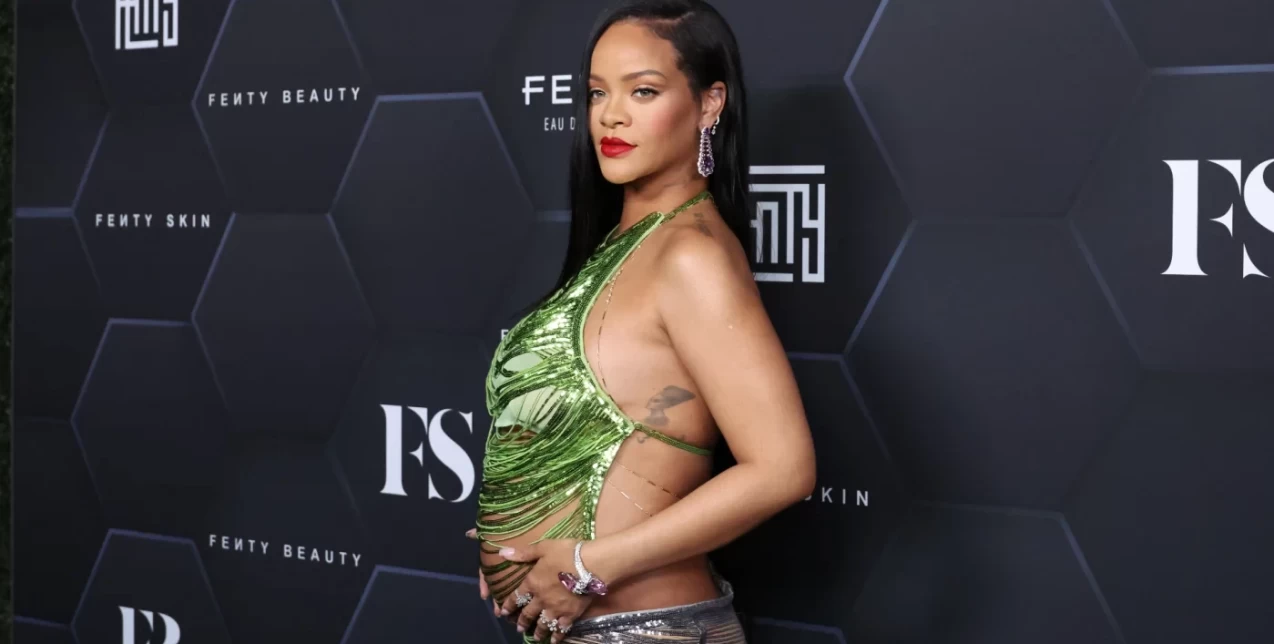 Rihanna: Γι' αυτό λατρεύουμε λίγο περισσότερο το απόλυτο idol τώρα που είναι έγκυος 
