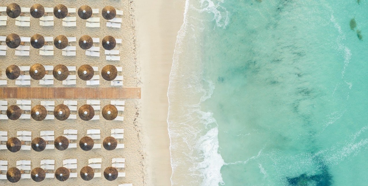 Χαλκιδική lovers: Τα πολυαναμενόμενα openings των πιο hot beach bars ενόψει Πρωτομαγιάς 