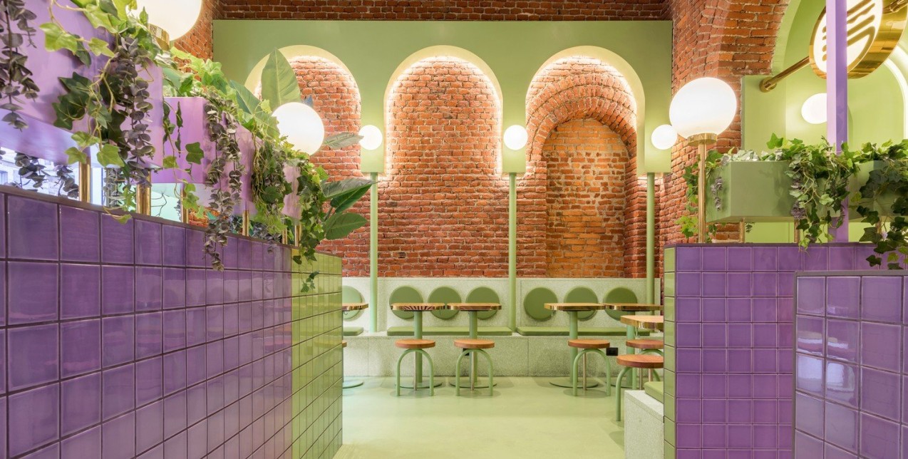Ένα street food restaurant στο Μιλάνο μετατρέπεται σε έναν pastel παράδεισο
