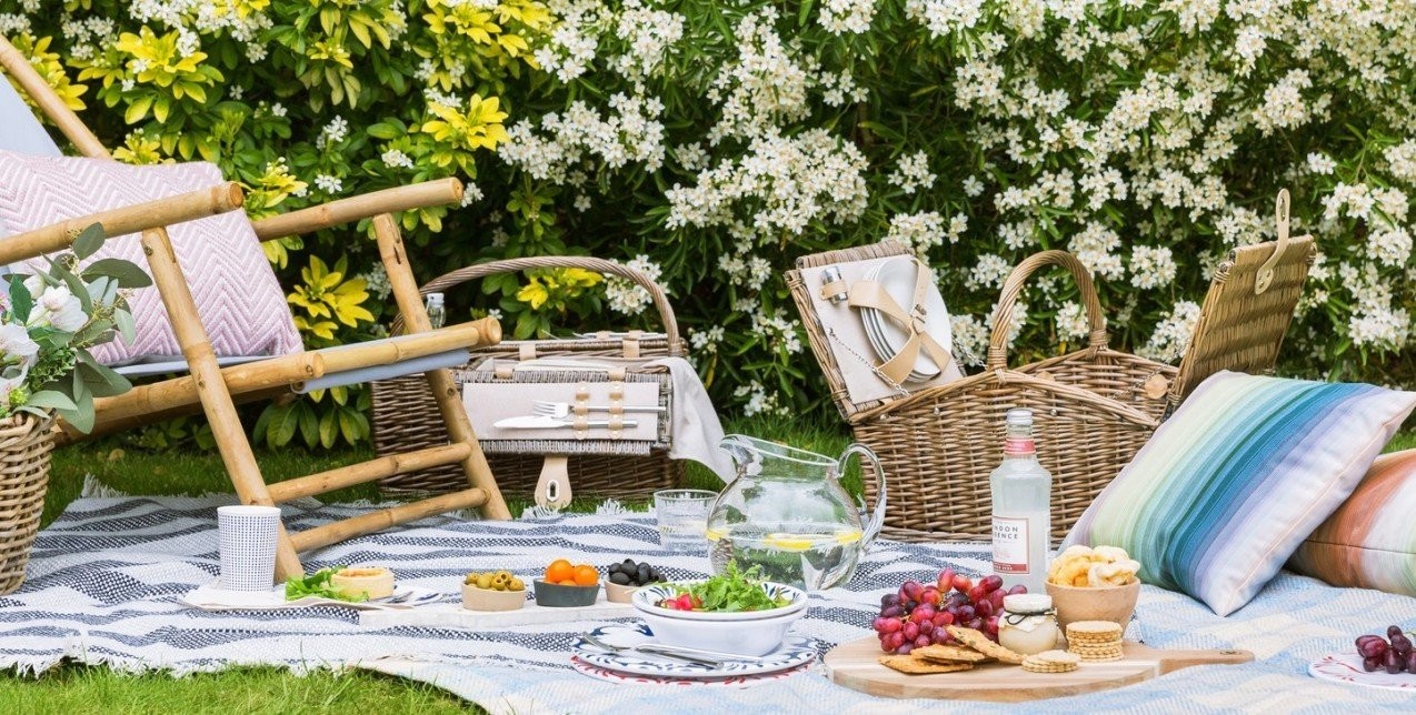 Οργανώνουμε step-by-step το πιο γοητευτικό picnic της άνοιξης