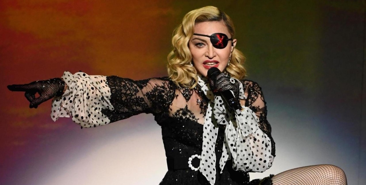 Μήπως τελικά η Madonna δεν έχει ξεφύγει και τόσο πολύ;