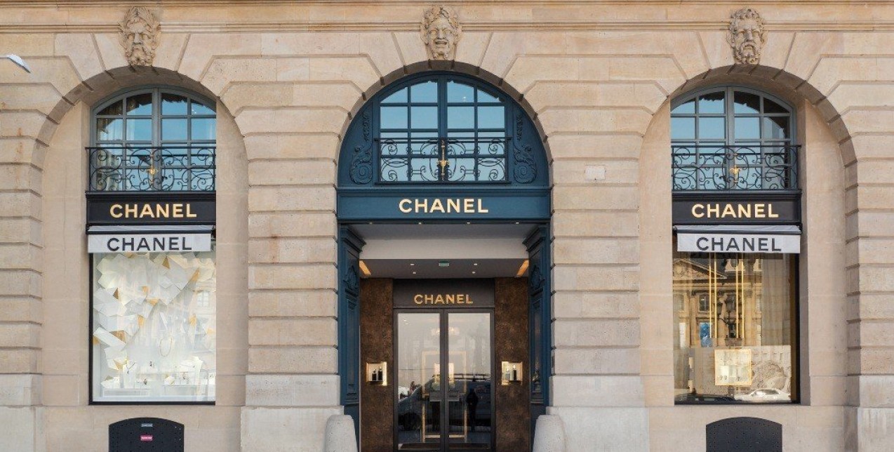 Chanel: Όλη η αλήθεια για την συνειδητή «στροφή» στις private boutiques