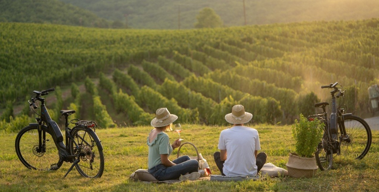 The ultimate wine experience: Ένας μαγικός κόσμος που δεν σταματά να γυρίζει