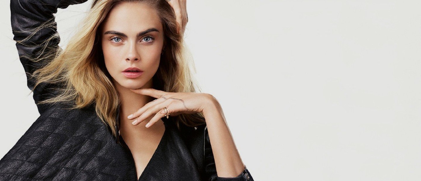 H Cara Delevingne μιλά για τις γυναίκες και την αντιγήρανση