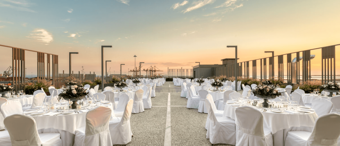 The unforgettable wedding: Ο πιο ρομαντικός προορισμός της πόλης για τη δεξίωση του γάμου σας