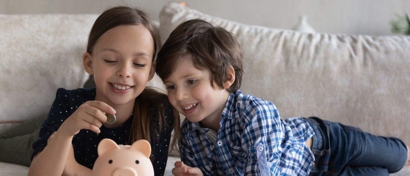 Πώς να διδάξετε στα παιδιά σας την αξία των χρημάτων