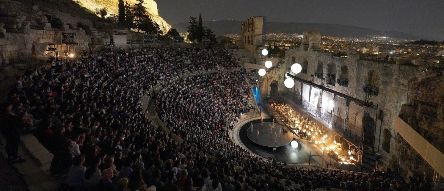 Η Μπαττερφλάι άνοιξε τα φτερά της χθες στο κατάμεστο Ηρώδειο