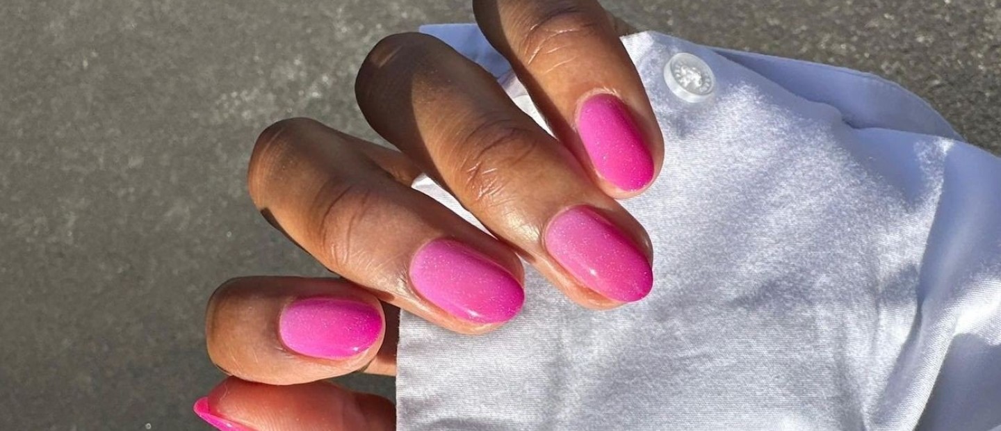 Τα 6 ombre nails του καλοκαιριού που πρέπει να αντιγράψετε