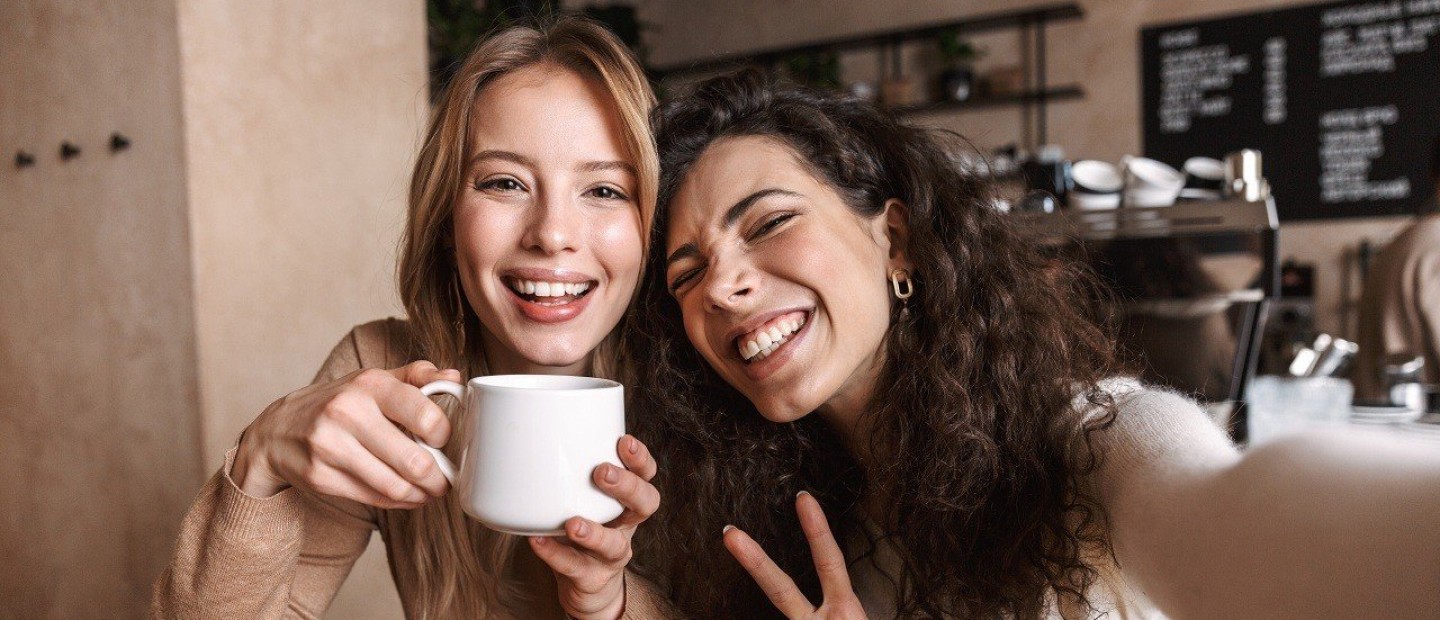 Αυτοί είναι οι 5 τύποι «ανθρώπινης σύνδεσης» που (όλοι) χρειαζόμαστε