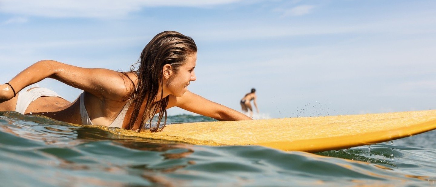 Water Exercises: Οι 5 αποτελεσματικές ασκήσεις για να κάνουμε στη θάλασσα 