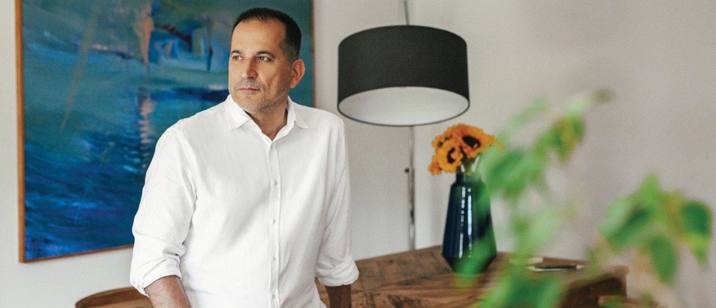 Η δύναμη της ανατροπής: Μια συνάντηση με τον υποψήφιο δήμαρχο Θεσσαλονίκης Σπύρο Πέγκα