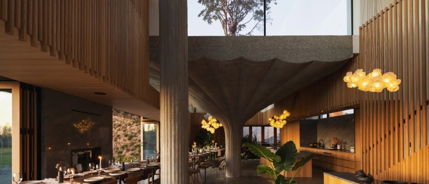 Η κατοικία του εικαστικού καλλιτέχνη Omer Arbel στο Βανκούβερ κρύβει πολύτιμα μυστικά αρχιτεκτονικής 