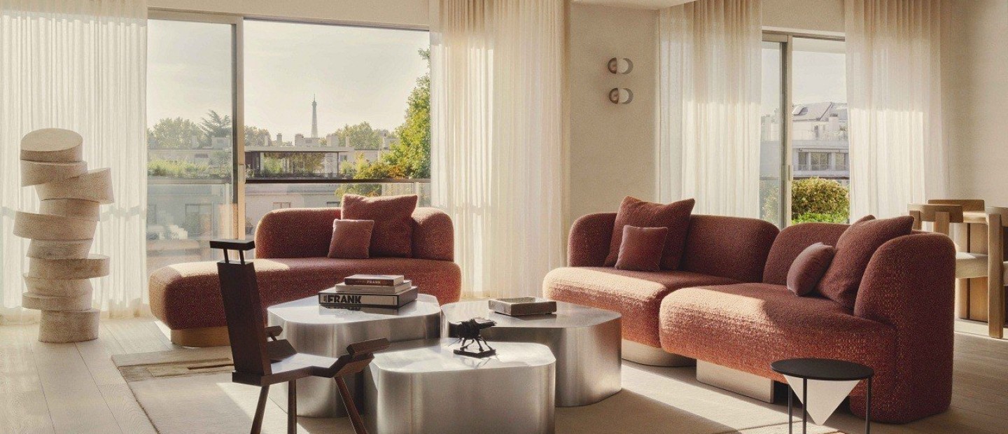 Ένα υπέροχο διαμέρισμα με εκπληκτική θέα στο Παρίσι απογειώνει το high-end design