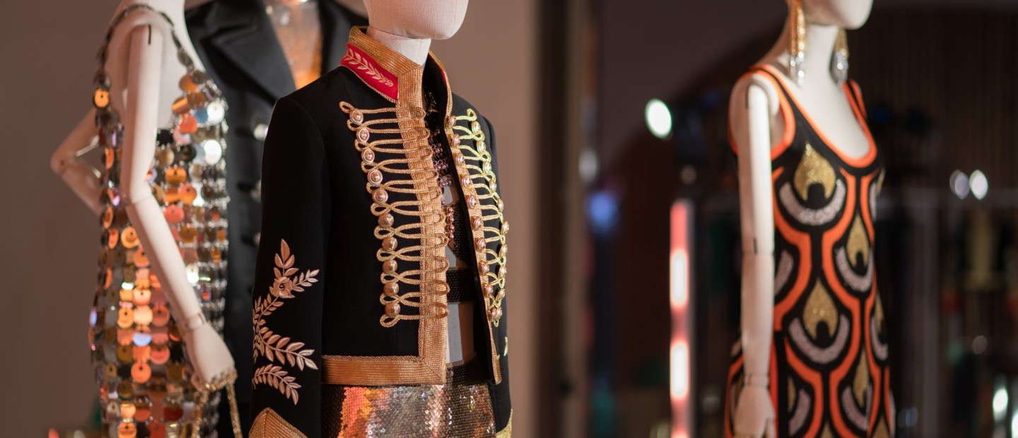 Rabanne x H&M : Το glam party εμπνευσμένο από τη λάμψη του εμβληματικού οίκου