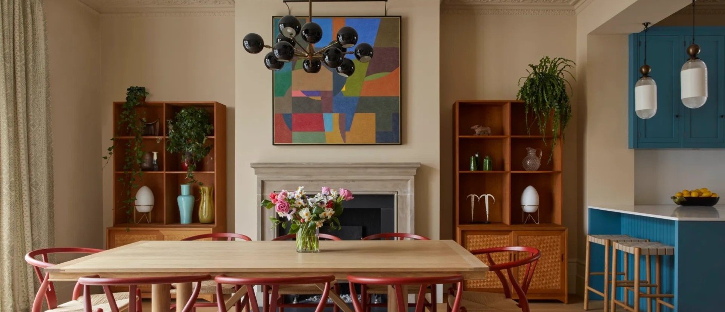 Πώς μια colorful οικογενειακή κατοικία στο Notting Hill ανακαινίστηκε μόλις σε 12 μήνες