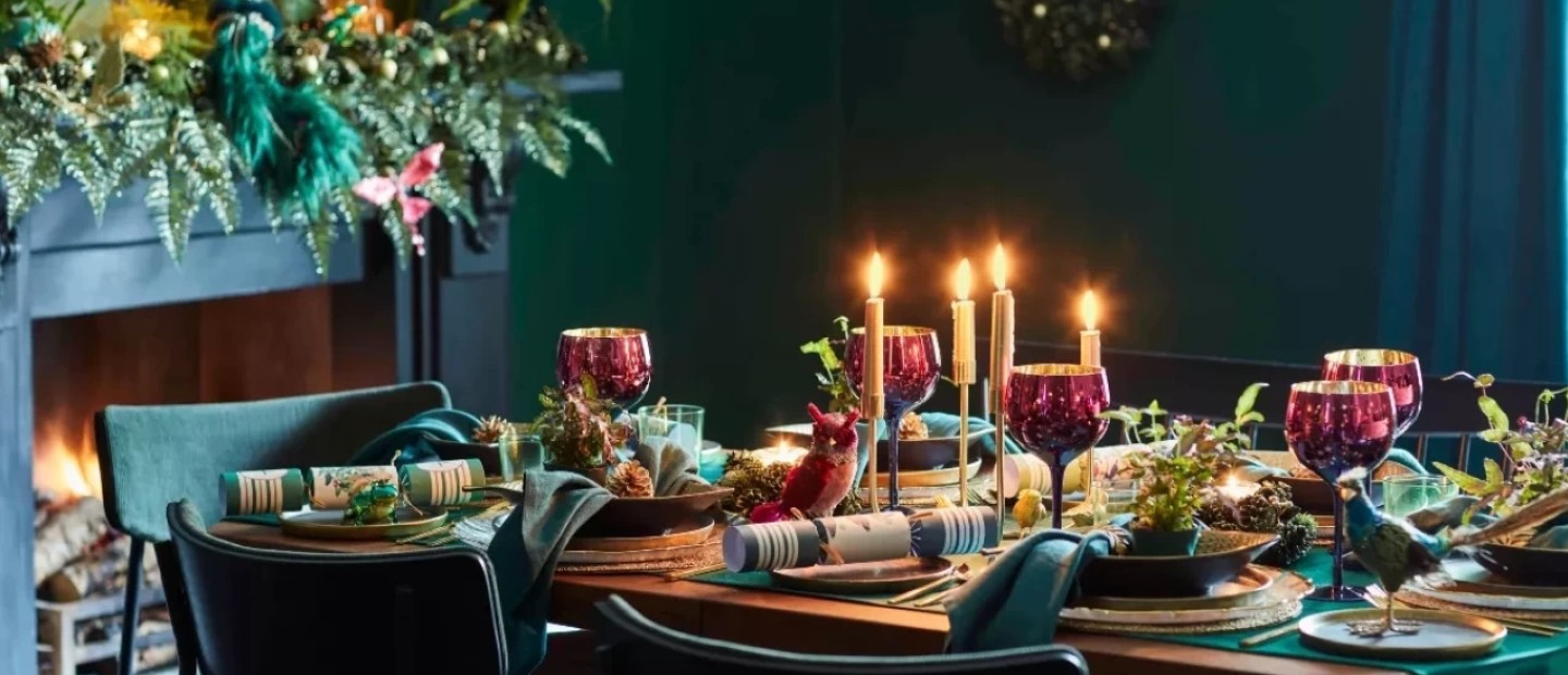 Festive art de la table: Κομψές προτάσεις για ένα άκρως εντυπωσιακό εορταστικό τραπέζι