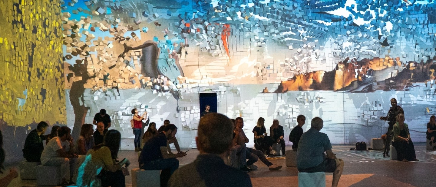 "Dali Cybernetics: The Immersive Experience": Όσα μάθαμε σήμερα πρώτοι για την πολλά υποσχόμενη έκθεση στο λιμάνι της πόλης