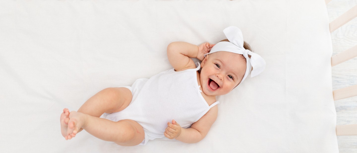 Οδηγός για νέους γονείς: Η διατροφή του μωρού κατά το πρώτο έτος της ζωής του