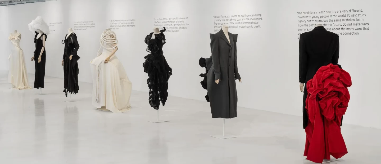 Μια έκθεση Yohji Yamamoto κατέφτασε στο 10 Corso Como του Μιλάνου