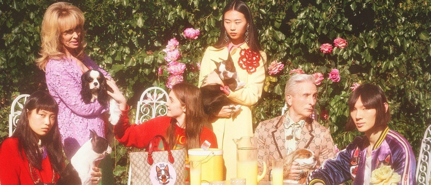 Οι τετράποδοι φίλοι ενώνουν τους οίκους Gucci, Louis Vuitton και Versace