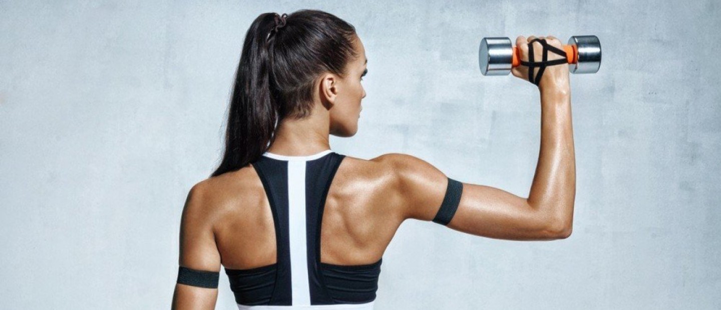 Bye Bye Round Back: Οι πανεύκολες ασκήσεις που θα βελτιώσουν τη στάση του σώματός σας