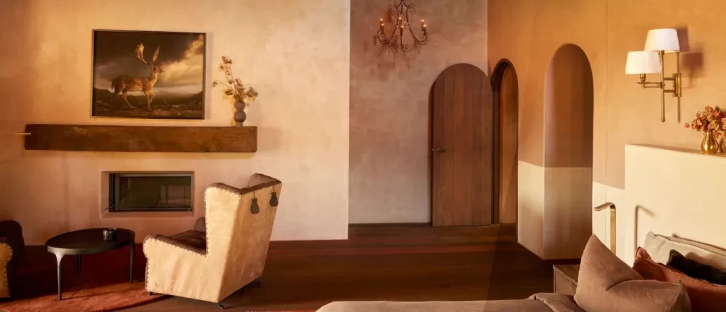 Η αυστραλιανή κληρονομιά συναντά την ευρωπαϊκή μεγαλοπρέπεια στο Copperstone, ένα καταφύγιο στη Νότια Ουαλία