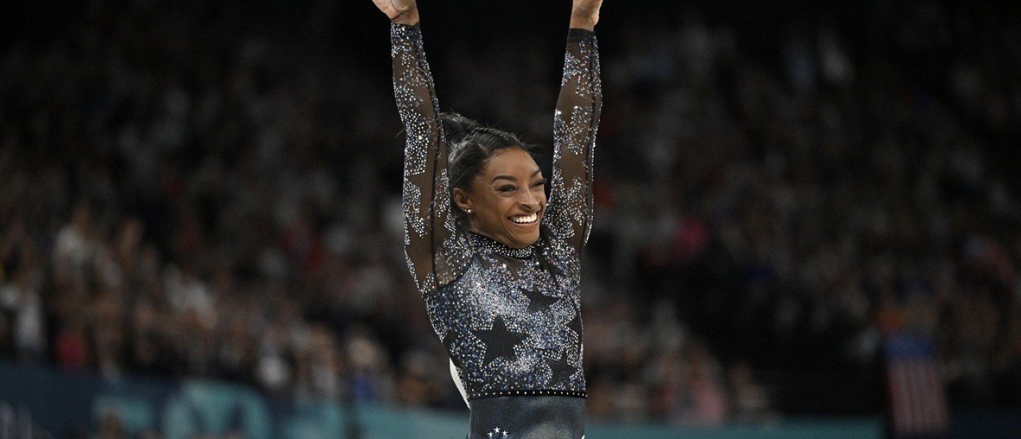 Simone Biles in Paris: Η χρυσή Ολυμπιονίκης επιστρέφει στο Netflix με δύο νέα επεισόδια για τη σπουδαία πορεία της στον αθλητισμό