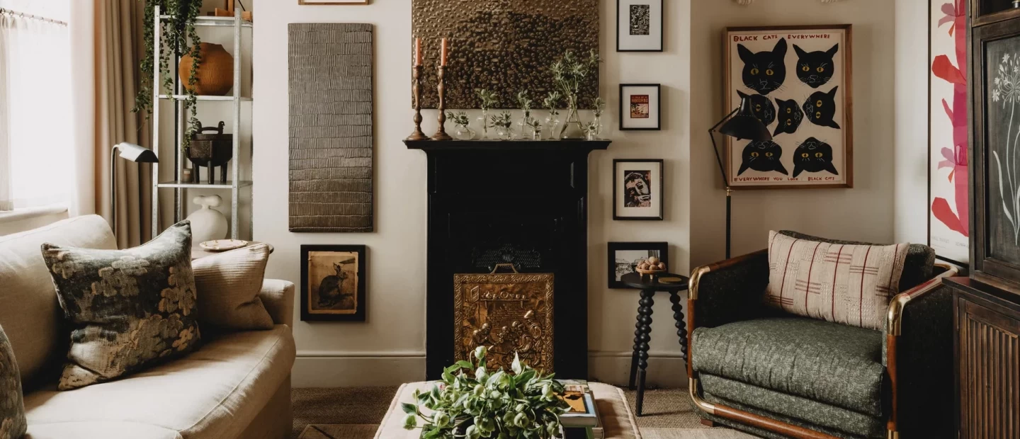 Πώς ένα μικρό σπίτι μπορεί να παραδίδει μαθήματα design; Την απάντηση τη δίνει αυτό το διαμέρισμα στο Λονδίνο