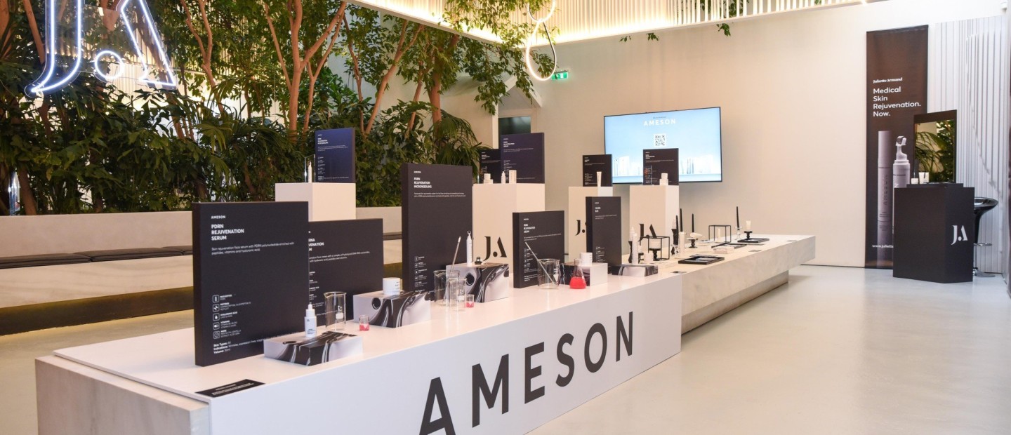 Το ξεχωριστό event της Juliette Armand στο Cycladic Café Μουσείο Κυκλαδικής Τέχνης