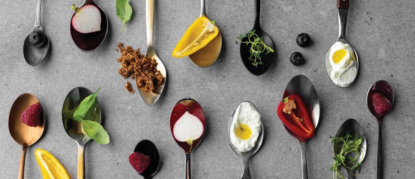 Spoon Revolution: Αυτό το φθινόπωρο μπαίνουμε στην κουζίνα κι ετοιμάζουμε συνταγές ﻿που σερβίρονται με το κουτάλι