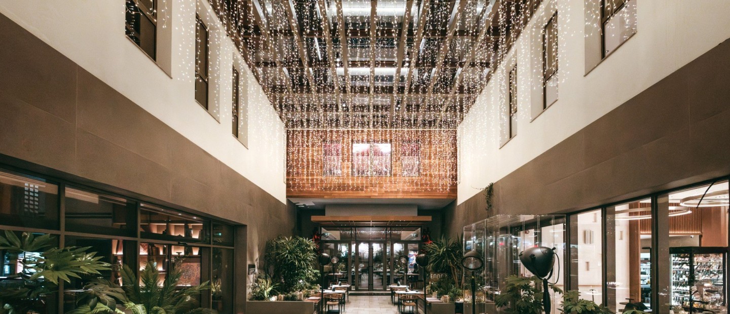 Στην καρδιά της Θεσσαλονίκης, αυτός είναι ο προορισμός που γίνεται το place-to-be ﻿και τα φετινά Χριστούγεννα 