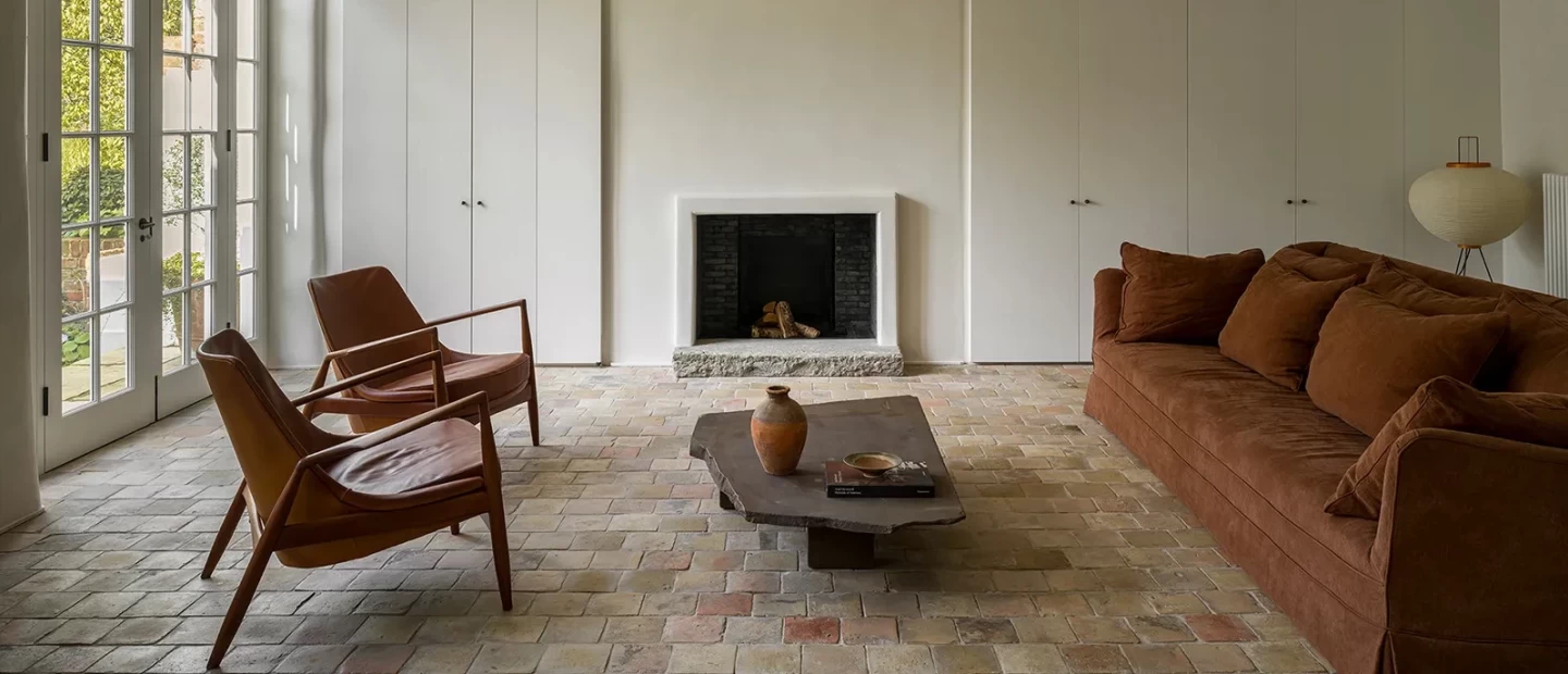 Αυτή η κατοικία στο Λονδίνο υπηρετεί μια vintage αισθητική μέσα από μια σύγχρονη προσέγγιση