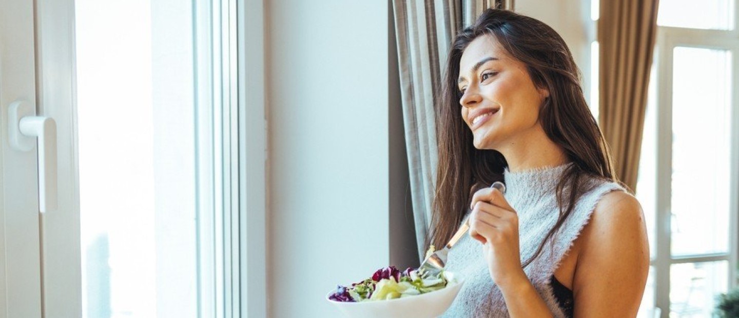 Intuitive Eating: Για ποιο λόγο η διαισθητική διατροφή εξελίσσεται στο απόλυτο fitness trend;
