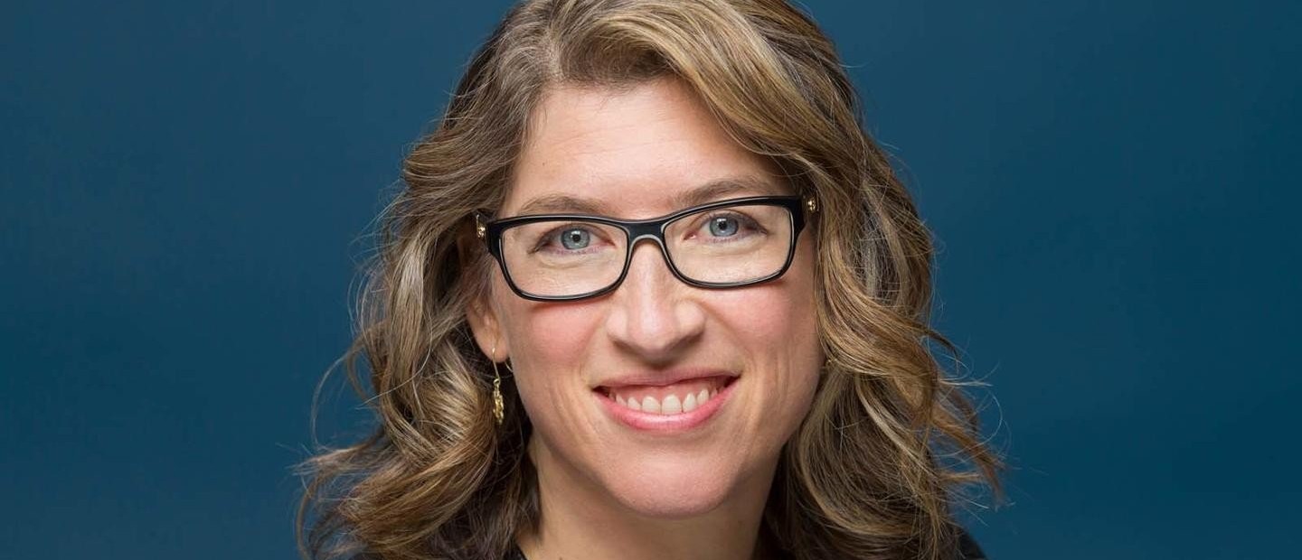 Lauren Greenfield: Όσα μας εκμυστηρεύτηκε η σπουδαία Αμερικανίδα σκηνοθέτρια και φωτογράφος, τοποθετημένα σ' έναν εμπνευσμένο μονόλογο